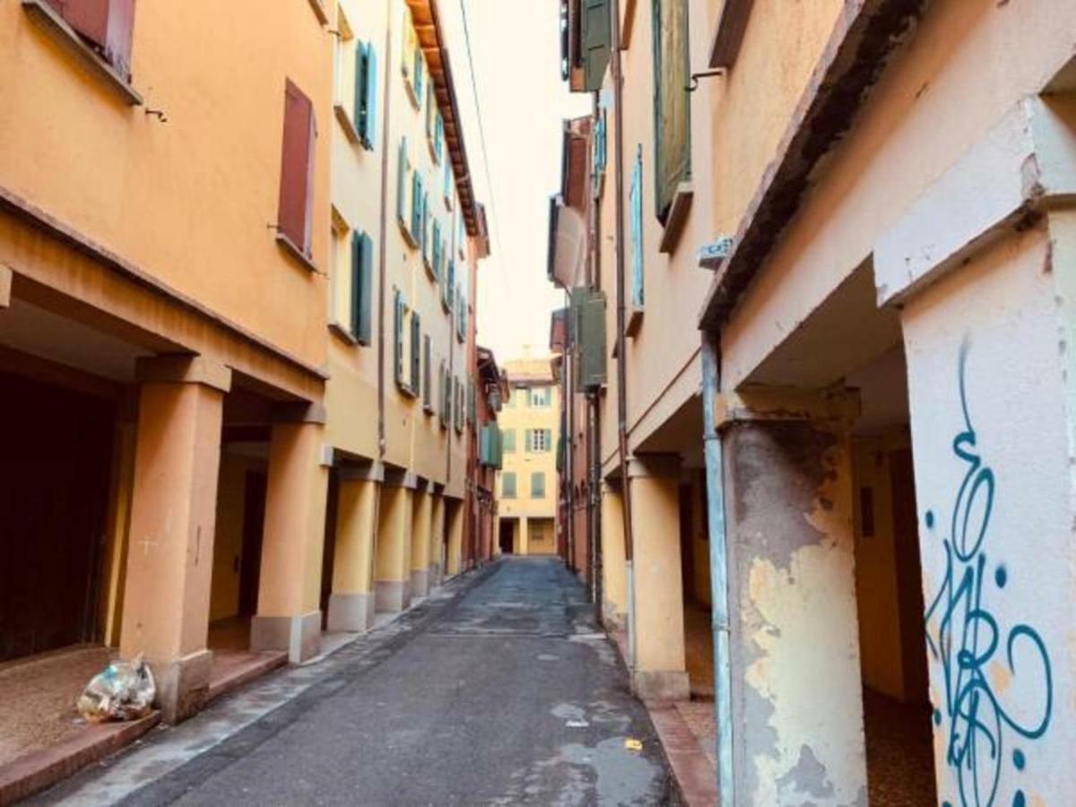 Whouse Suite Apartment Mirasole Bologna Esterno foto
